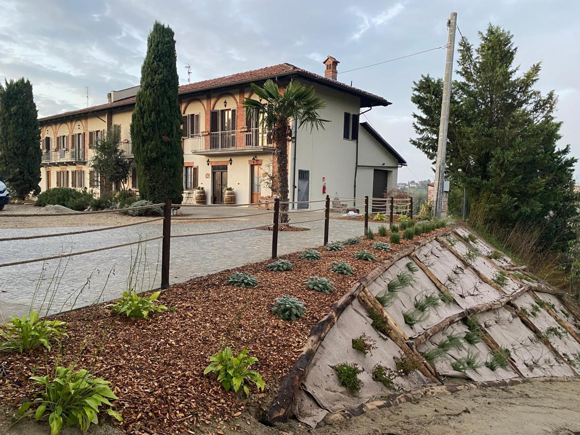 Tenuta Agricola La Cava- Cantina E Agriturismo San Damiano d'Asti Экстерьер фото